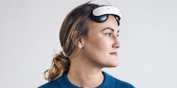 Flow headset is now approved to use neuroscience to treat depression