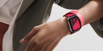 Report: Jony Ive fought to make the Apple Watch 'a fashion accessory'