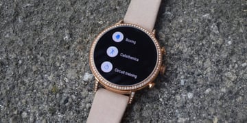 Deal: Fossil's Gen 4 Venture HR Wear OS smartwatches are $175 right now