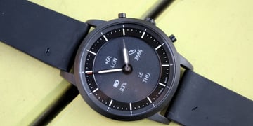 Fossil Hybrid HR review