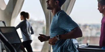​Get paid to get fit with the Apple Watch Connect fitness rewards program