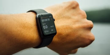The next Apple Watch could let you answer phone calls with a clenched fist