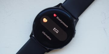 How to take an ECG reading on the Samsung Galaxy smartwatches