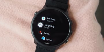 Google Pay on Wear OS: Which smartwatches support it and how to use it