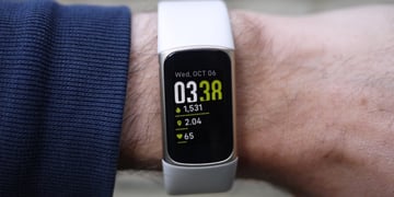 Fitbit Charge 6 may offer near-identical design to the Charge 5
