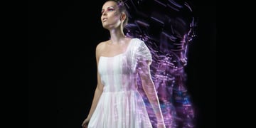 Fast fashion: Researchers create glowing, colour changing fabric