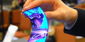 Samsung is working on a flexible phone that morphs into a smart bracelet