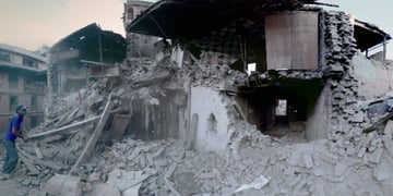 Get up close to the aftermath of the Nepal earthquake in VR