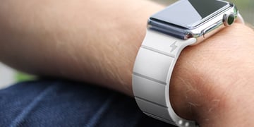 Reserve Strap boosts your Apple Watch battery by 30 hours