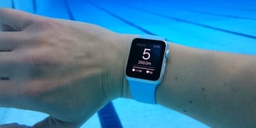 ​Apple Watch hits the pool with swimming tracking app