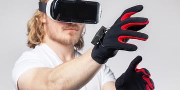 Manus hand tracking gloves to work with Oculus, Gear VR, Vive and OSVR