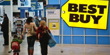 ​Apple Watch sales may not stink after all as Best Buy expands sales to more stores