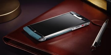 Vertu teases luxury wearable tech plans
