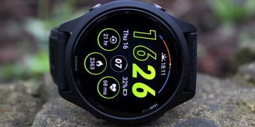 Garmin Forerunner 265 watch face