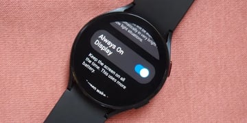 How to turn on/off always-on display on Samsung Galaxy Watch