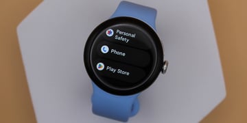 How to make and receive calls with your Wear OS 3 smartwatch